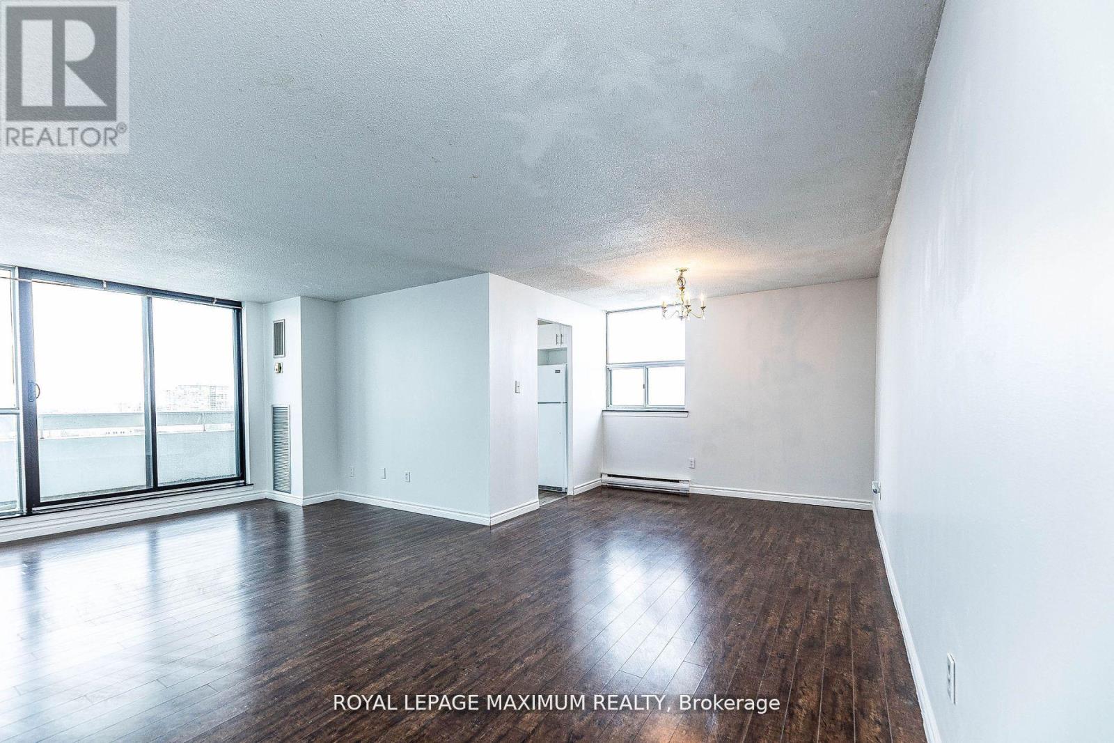 1912 - 15 Kensington Road, Brampton (Queen Street Corridor), Ontario  L6T 3W2 - Photo 11 - W12383676