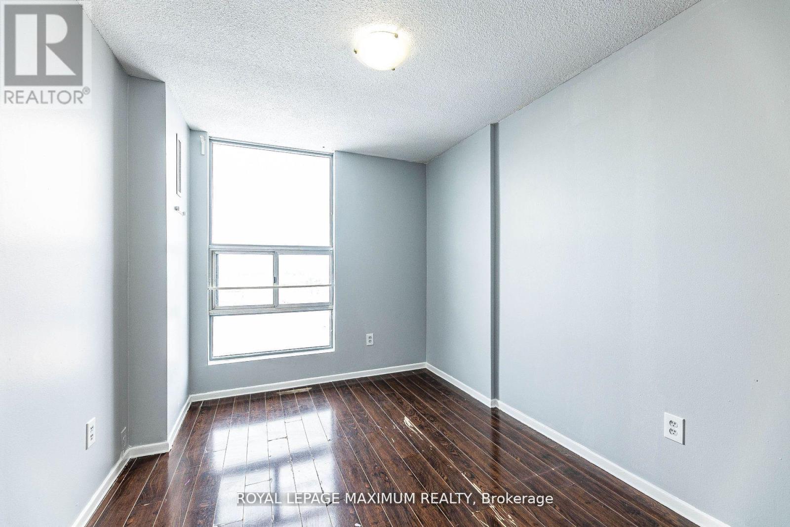 1912 - 15 Kensington Road, Brampton (Queen Street Corridor), Ontario  L6T 3W2 - Photo 13 - W12383676