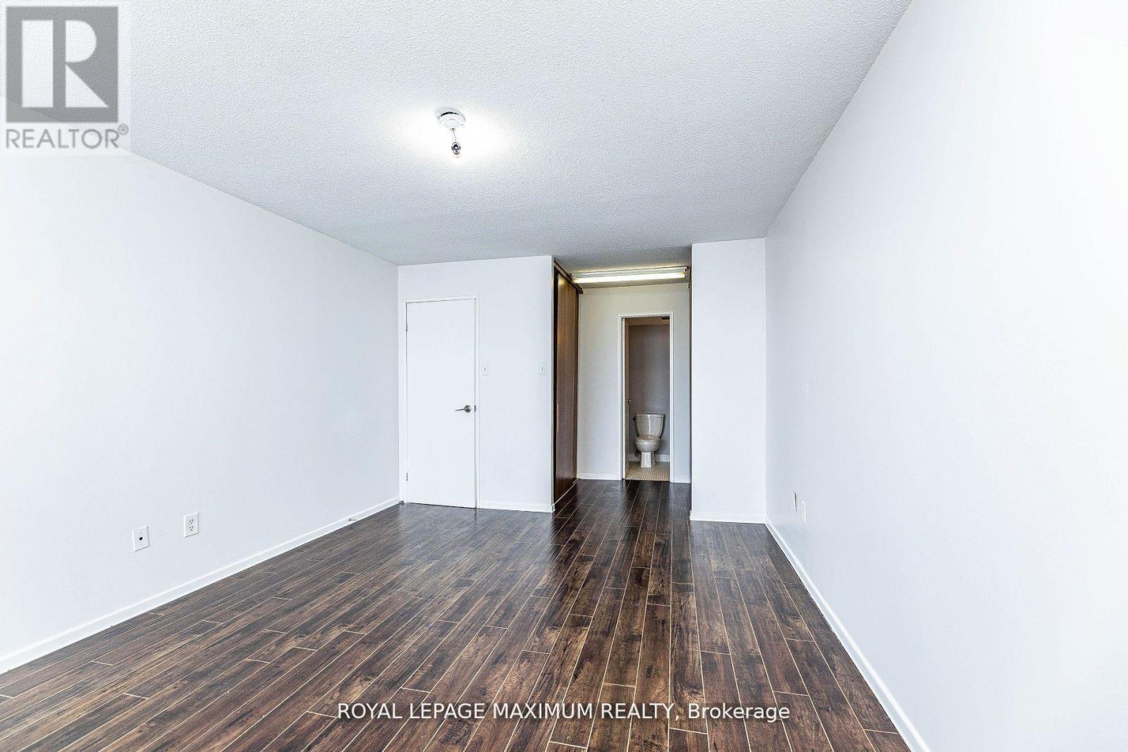 1912 - 15 Kensington Road, Brampton (Queen Street Corridor), Ontario  L6T 3W2 - Photo 14 - W12383676