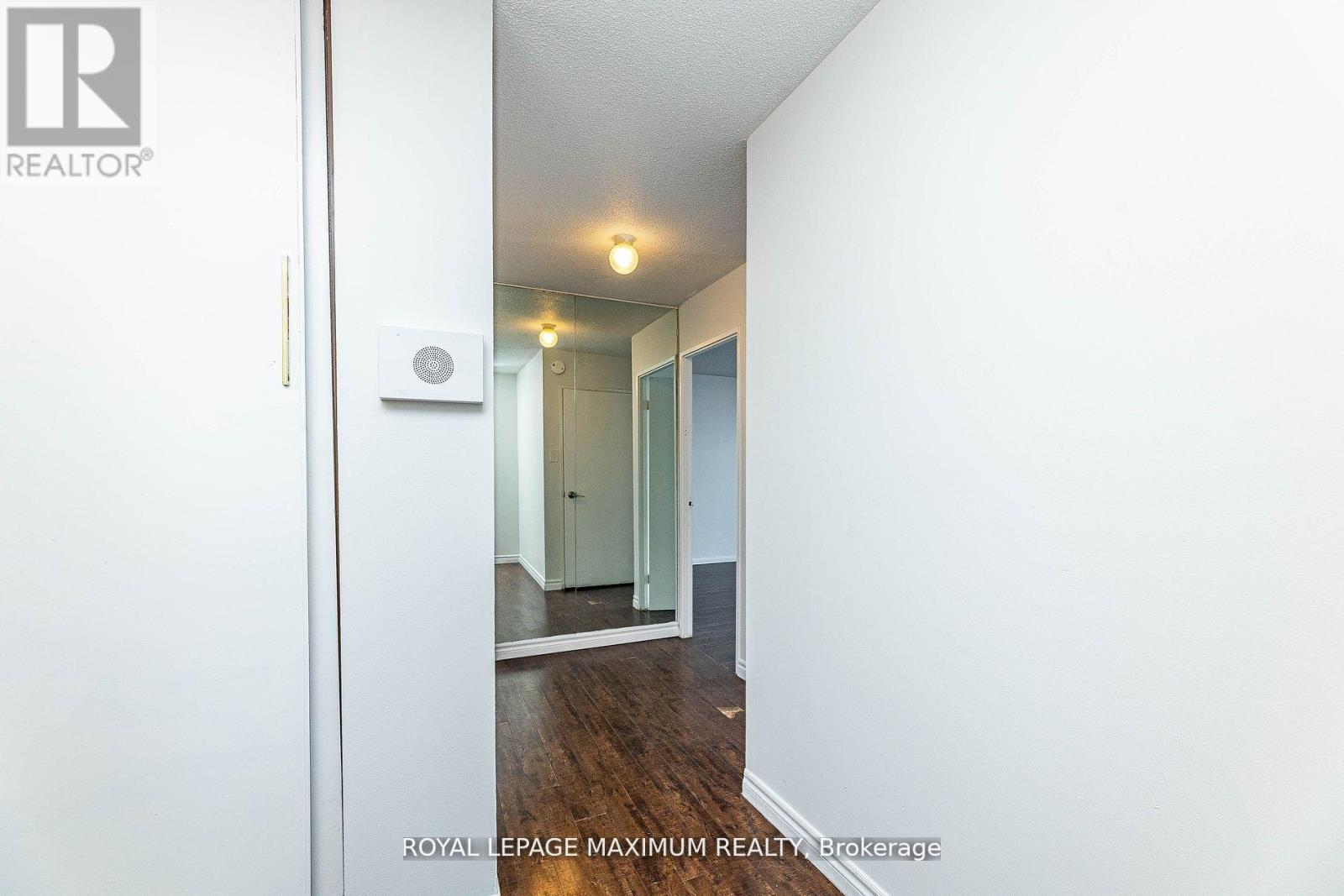 1912 - 15 Kensington Road, Brampton (Queen Street Corridor), Ontario  L6T 3W2 - Photo 18 - W12383676