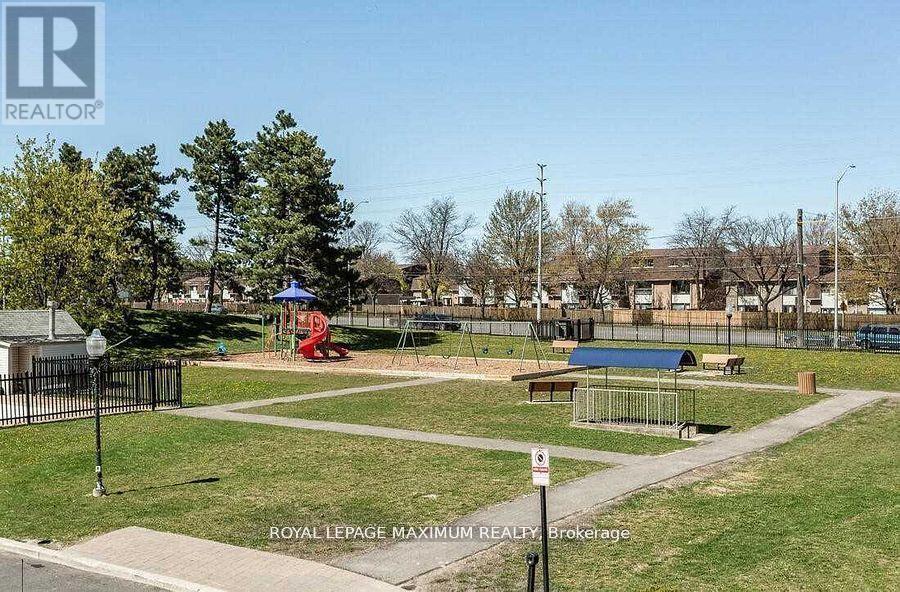 1912 - 15 Kensington Road, Brampton (Queen Street Corridor), Ontario  L6T 3W2 - Photo 32 - W12383676