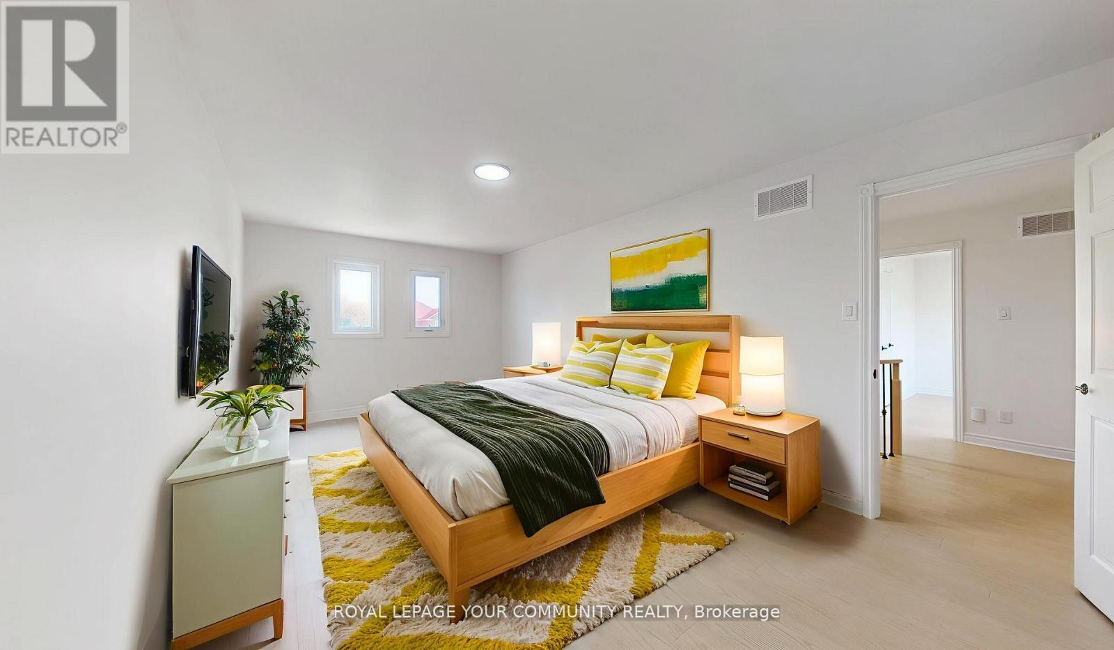 5158 Sundial Court, Mississauga (Hurontario), Ontario  L5R 2S9 - Photo 21 - W12383677