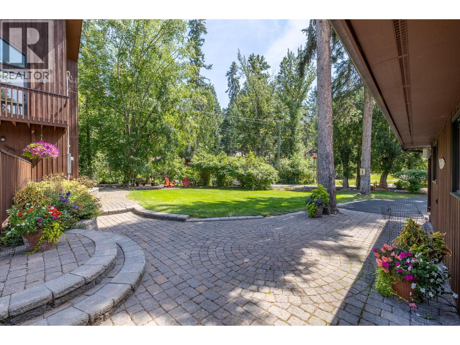 4725 Copper Crescent, Windermere, British Columbia  V0B 2L2 - Photo 65 - 10358161