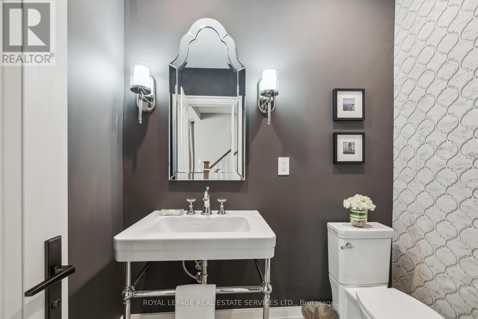 382 Trafalgar Road, Oakville, Ontario  L6J 3H5 - Photo 19 - W12383760
