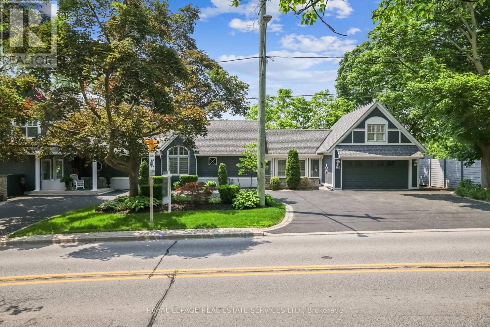 382 Trafalgar Road, Oakville, Ontario  L6J 3H5 - Photo 5 - W12383760