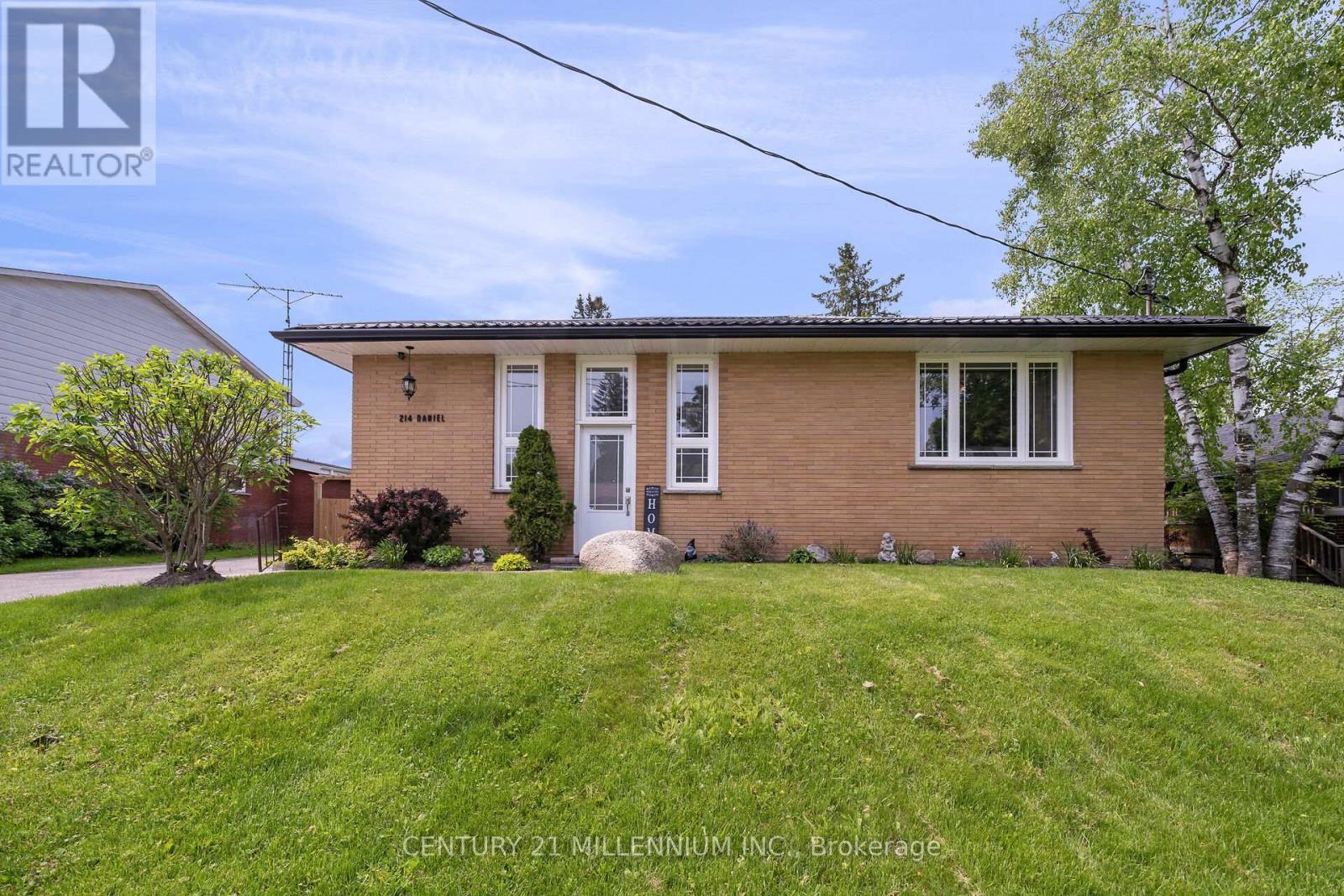 Property at 214 DANIEL STREET image 1