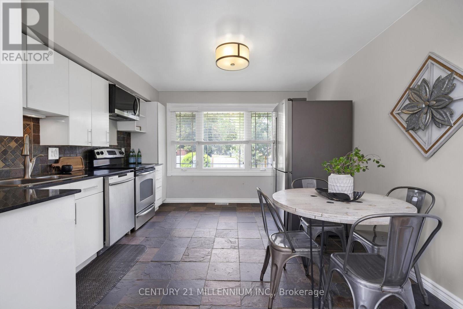 214 Daniel Street, Erin, Ontario  N0B 1T0 - Photo 11 - X12383765