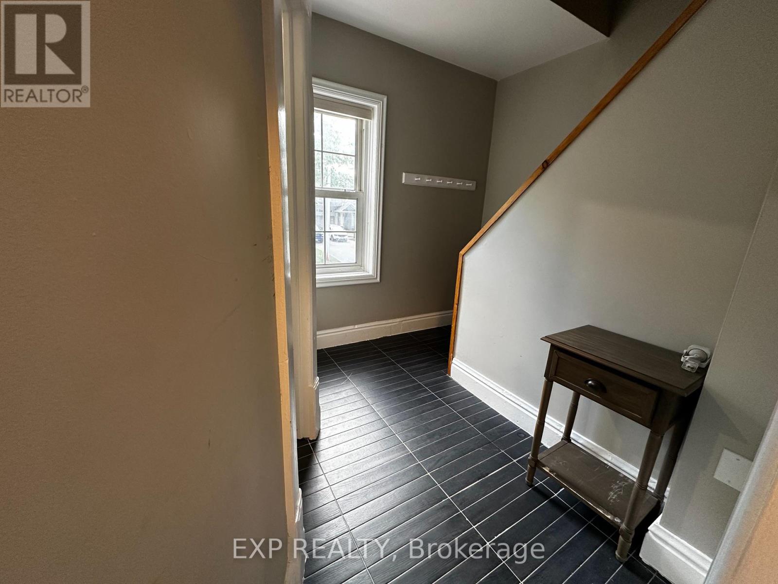 24 Emma Street N, East Luther Grand Valley, Ontario  L9W 5N8 - Photo 6 - X12383774