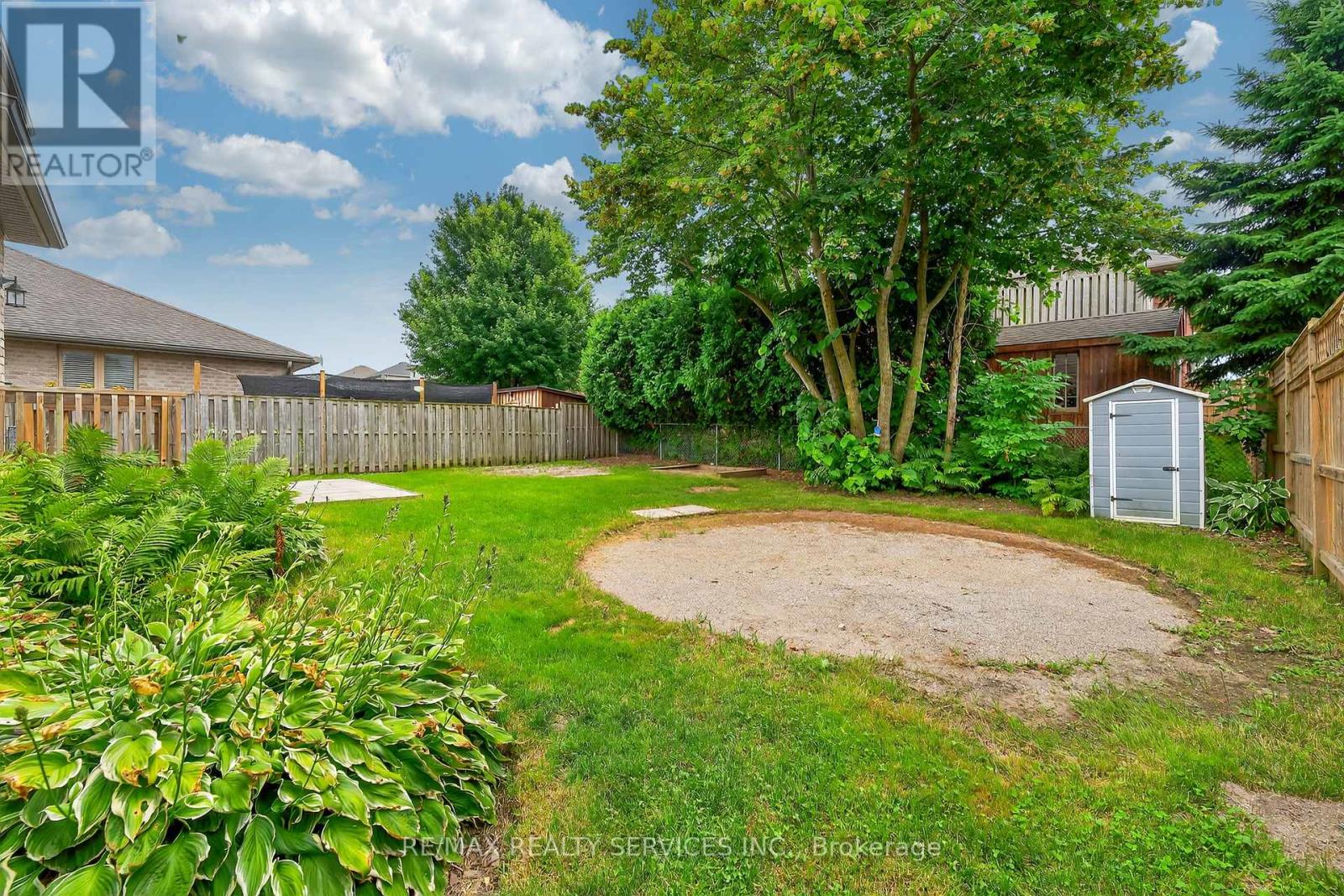 679 Spitfire Street, Woodstock, Ontario  N4T 0B1 - Photo 47 - X12383806