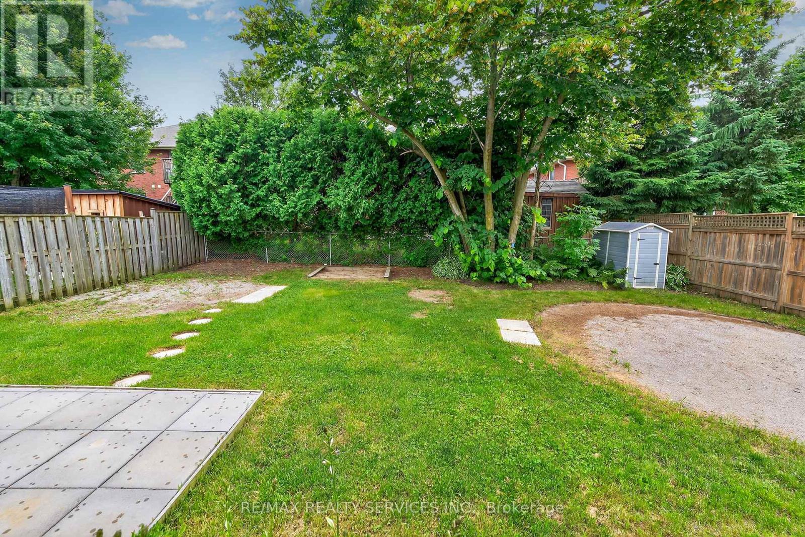 679 Spitfire Street, Woodstock, Ontario  N4T 0B1 - Photo 48 - X12383806