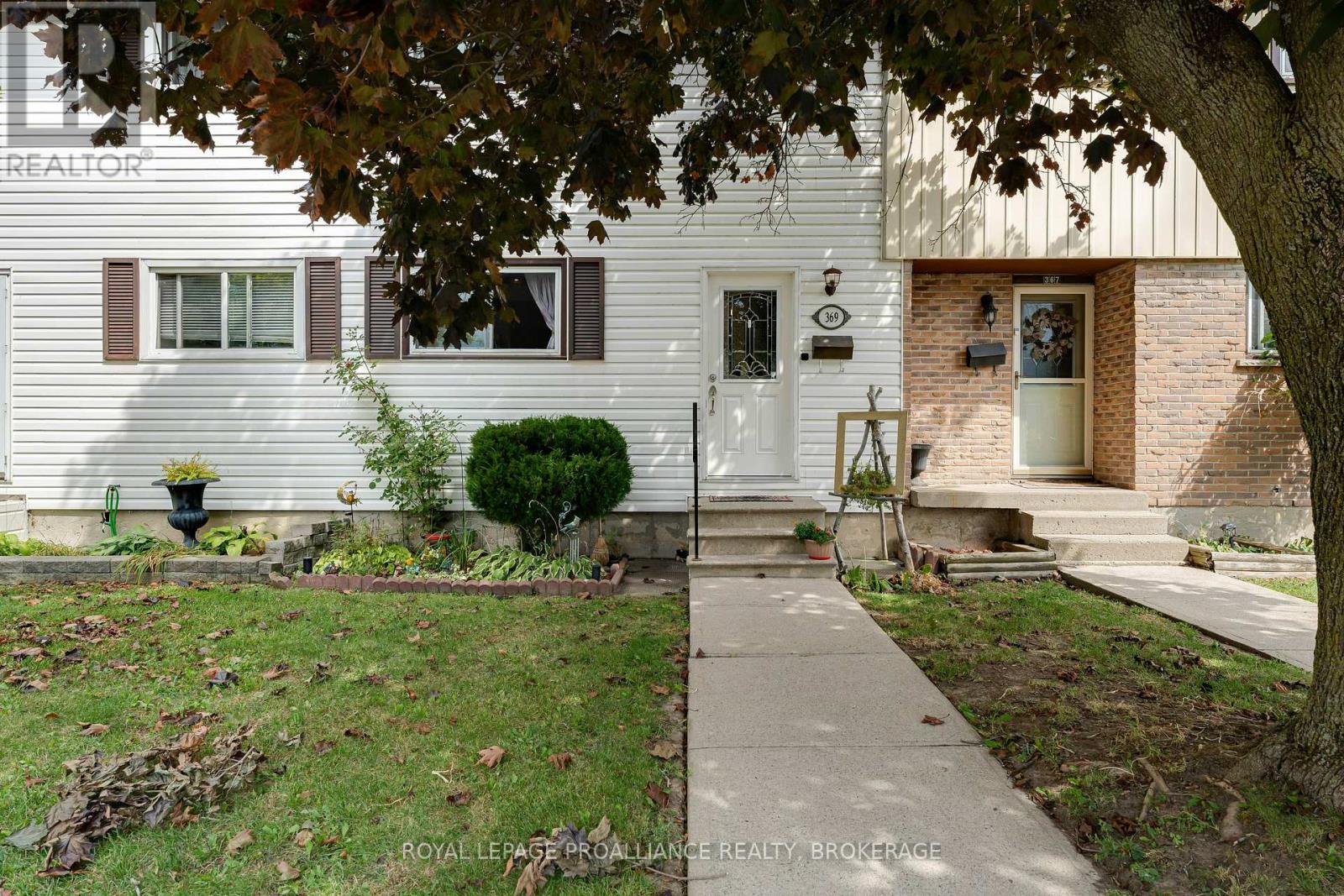 369 William Street N, Gananoque, Ontario  K7G 2X9 - Photo 2 - X12384107