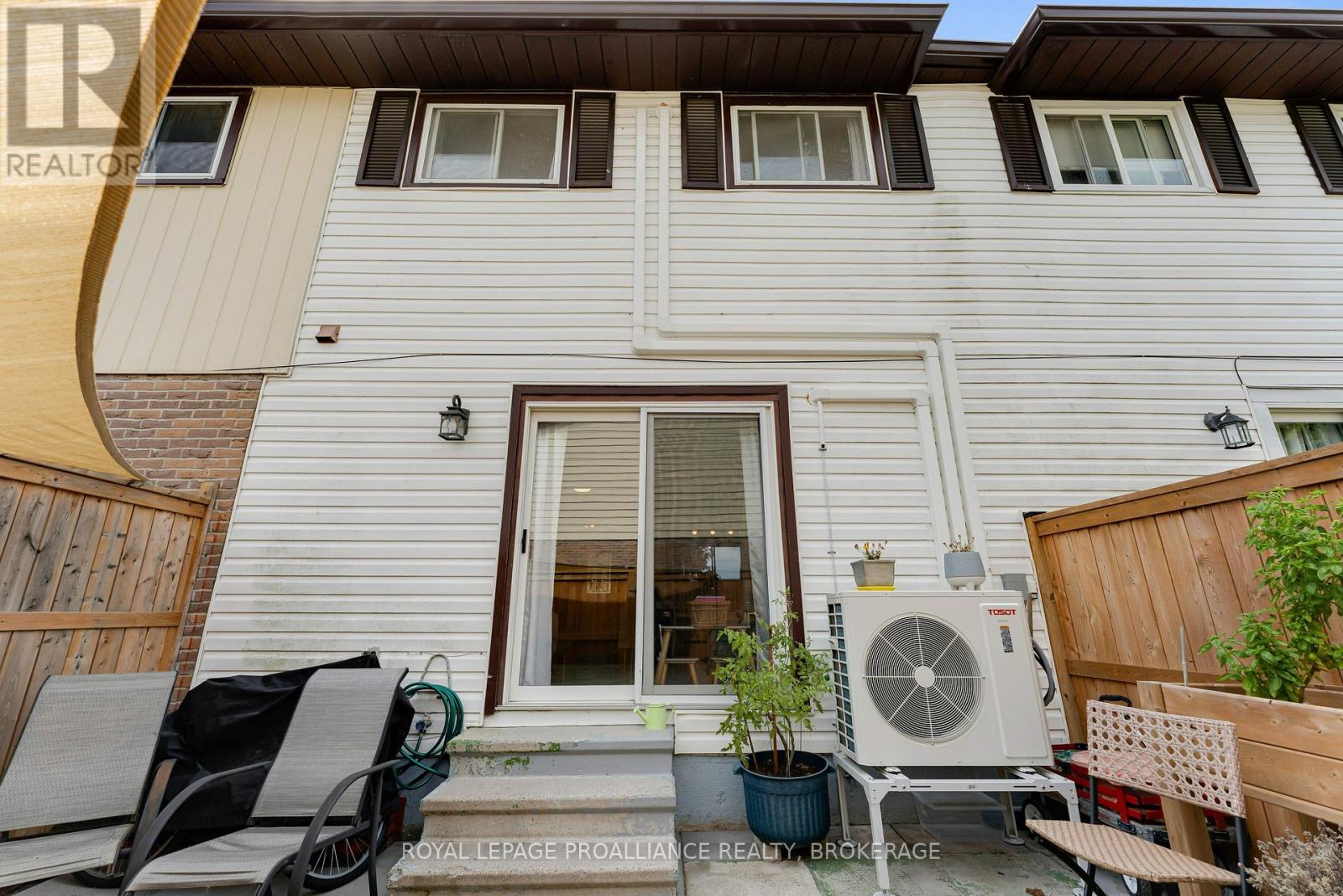 369 William Street N, Gananoque, Ontario  K7G 2X9 - Photo 30 - X12384107