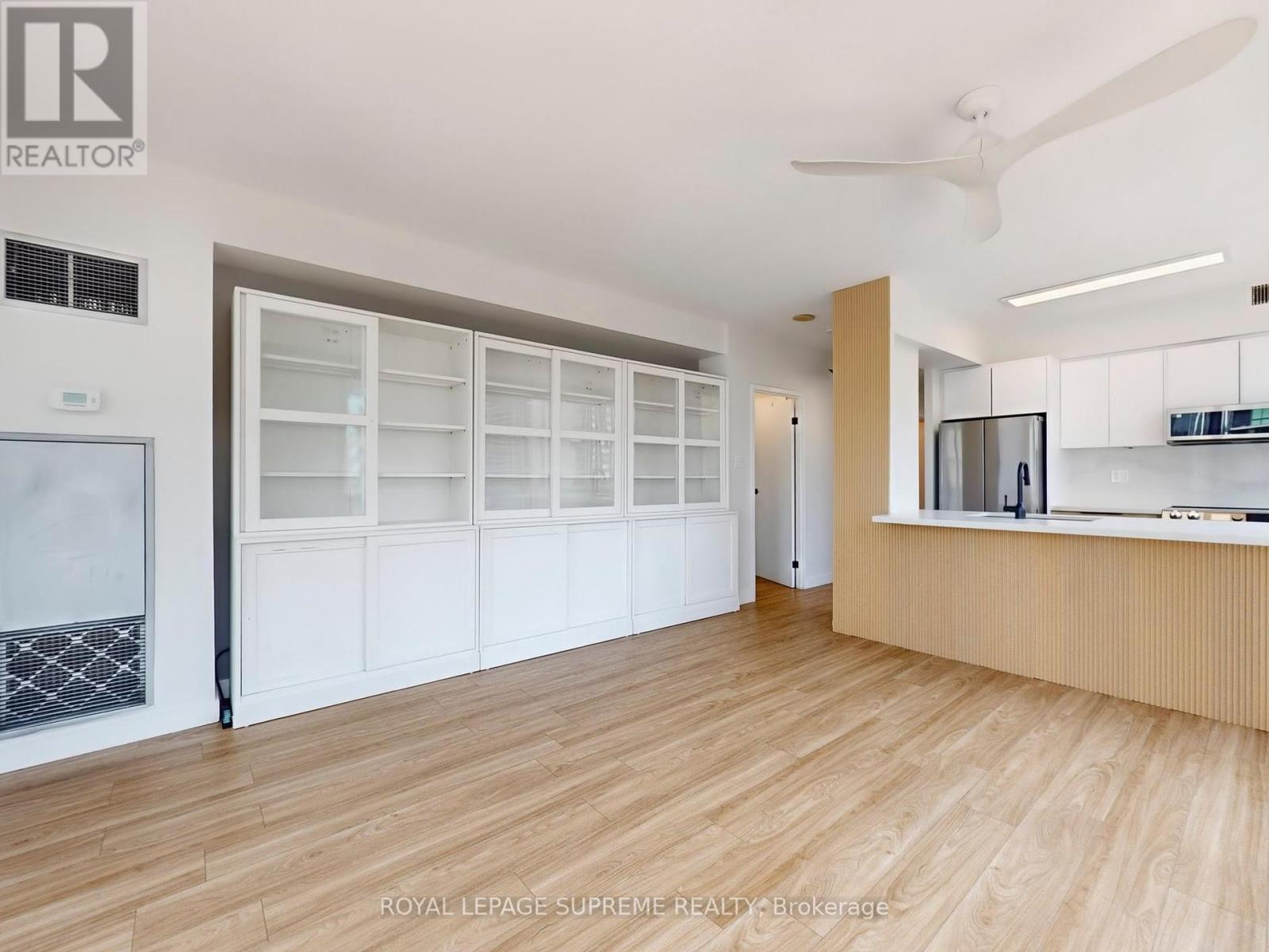 2210 - 10 Queens Quay W, Toronto (Waterfront Communities), Ontario  M5J 2R9 - Photo 17 - C12383845