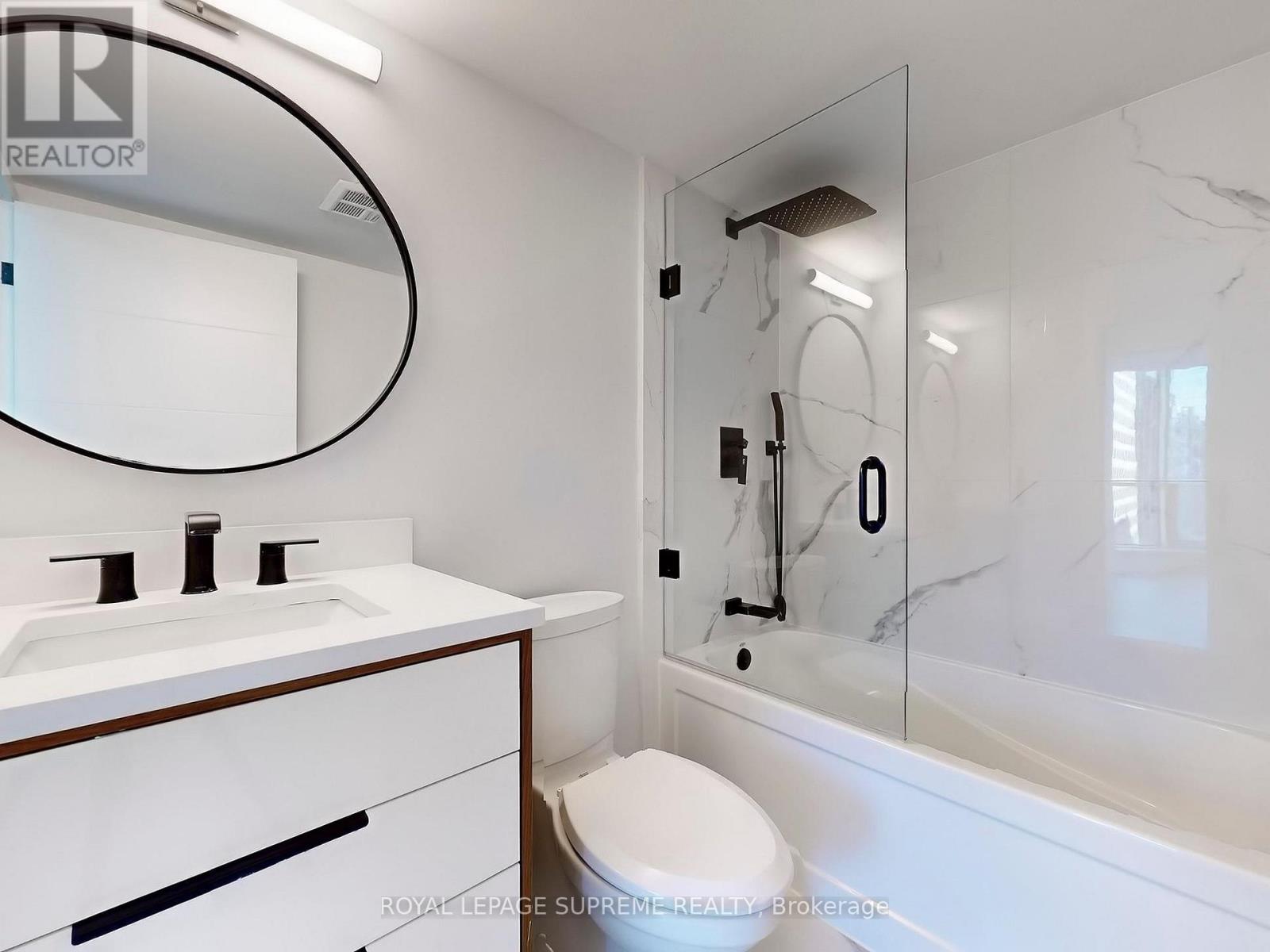 2210 - 10 Queens Quay W, Toronto (Waterfront Communities), Ontario  M5J 2R9 - Photo 18 - C12383845