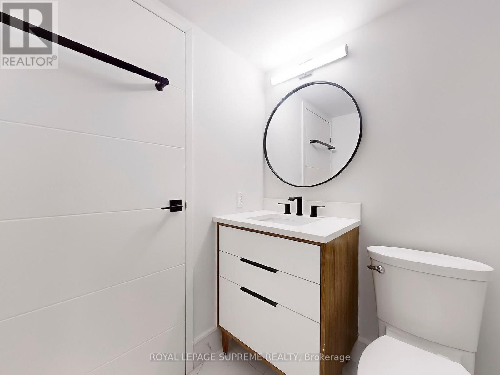 2210 - 10 Queens Quay W, Toronto (Waterfront Communities), Ontario  M5J 2R9 - Photo 21 - C12383845
