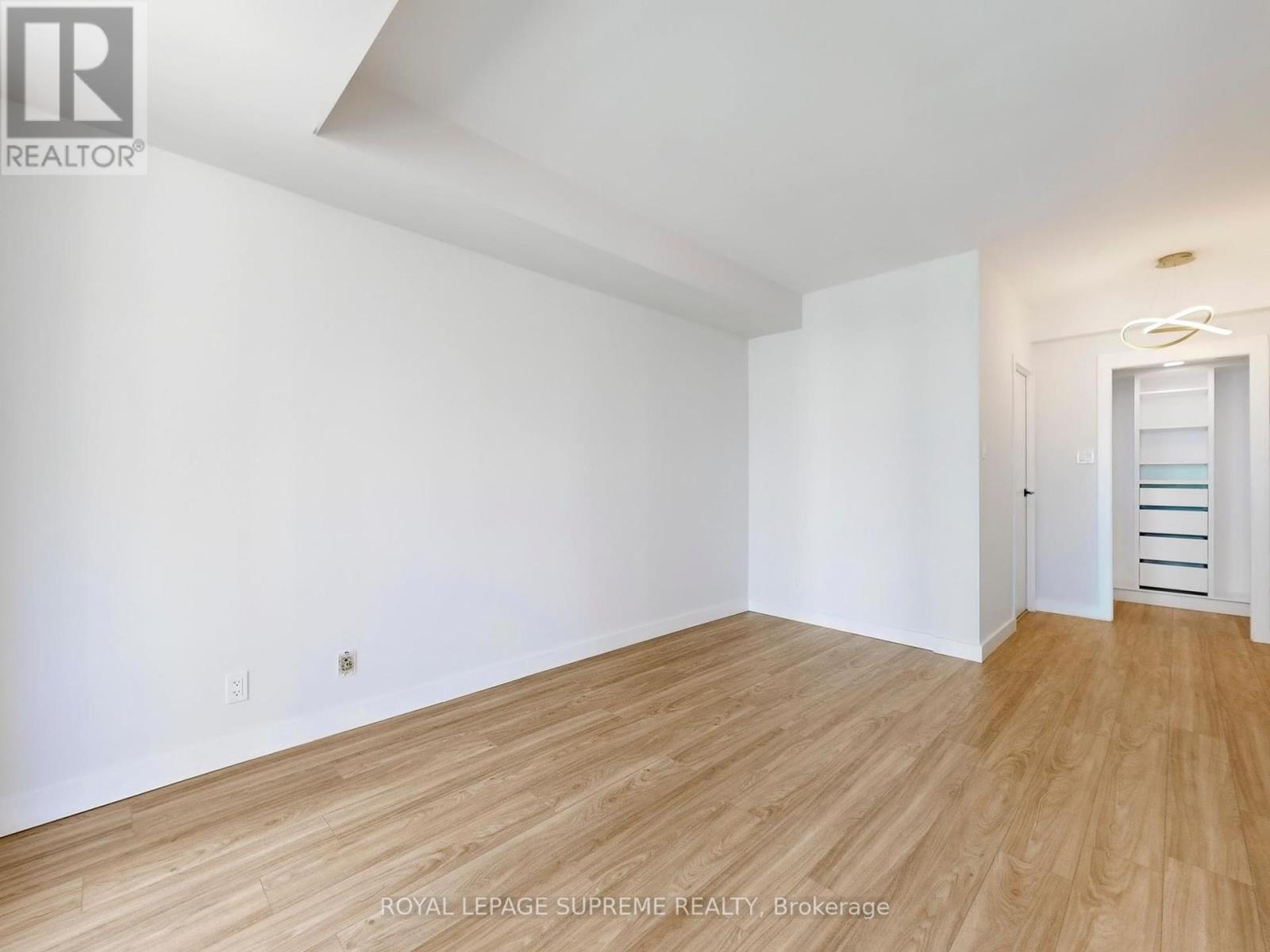 2210 - 10 Queens Quay W, Toronto (Waterfront Communities), Ontario  M5J 2R9 - Photo 23 - C12383845