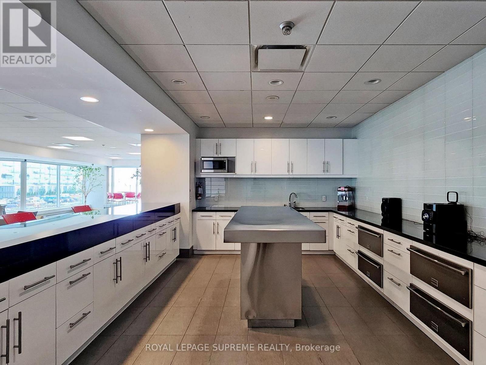 2210 - 10 Queens Quay W, Toronto (Waterfront Communities), Ontario  M5J 2R9 - Photo 38 - C12383845