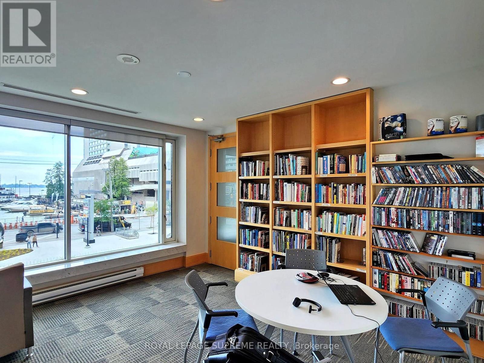 2210 - 10 Queens Quay W, Toronto (Waterfront Communities), Ontario  M5J 2R9 - Photo 41 - C12383845