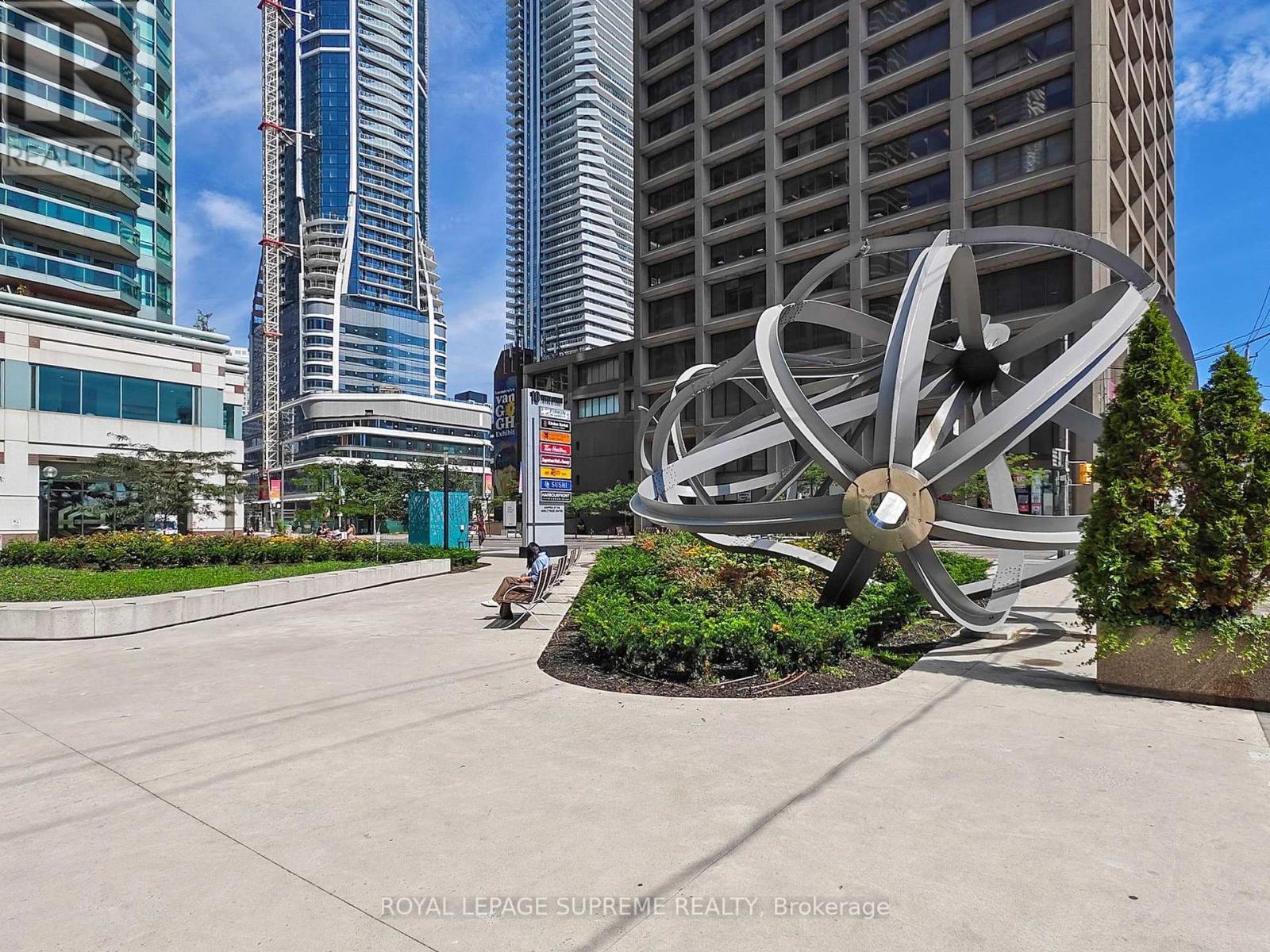 2210 - 10 Queens Quay W, Toronto (Waterfront Communities), Ontario  M5J 2R9 - Photo 46 - C12383845