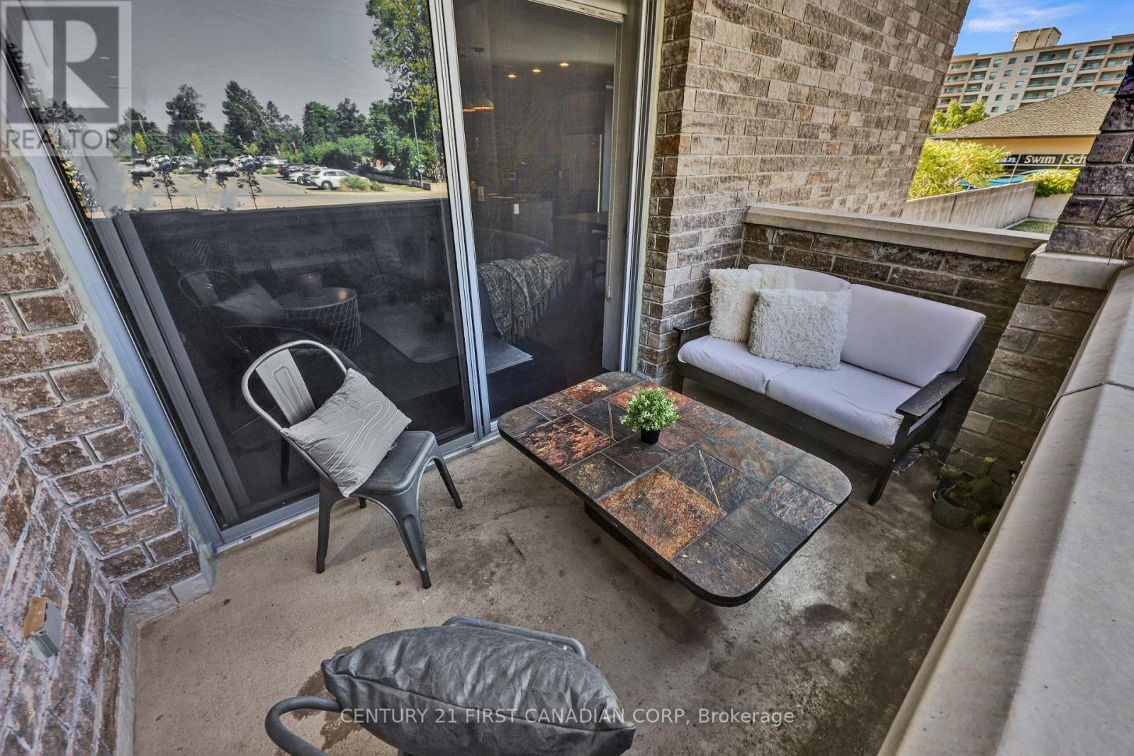 211 - 340 Sugarcreek Trail, London North, Ontario  N6H 0G4 - Photo 37 - X12383970