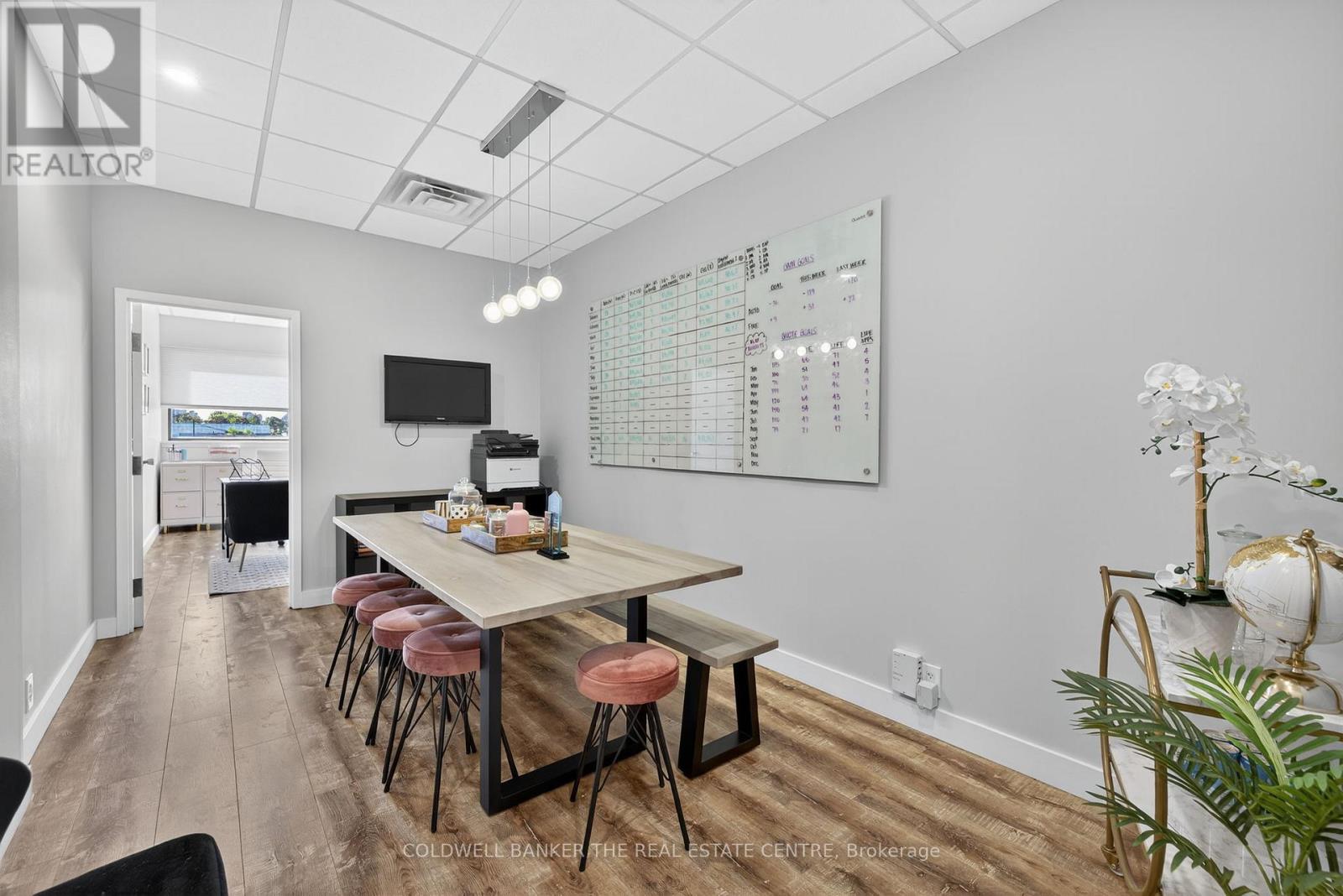202 - 15 Harwood Avenue S, Ajax, Ontario  L1S 2B9 - Photo 6 - E12383898
