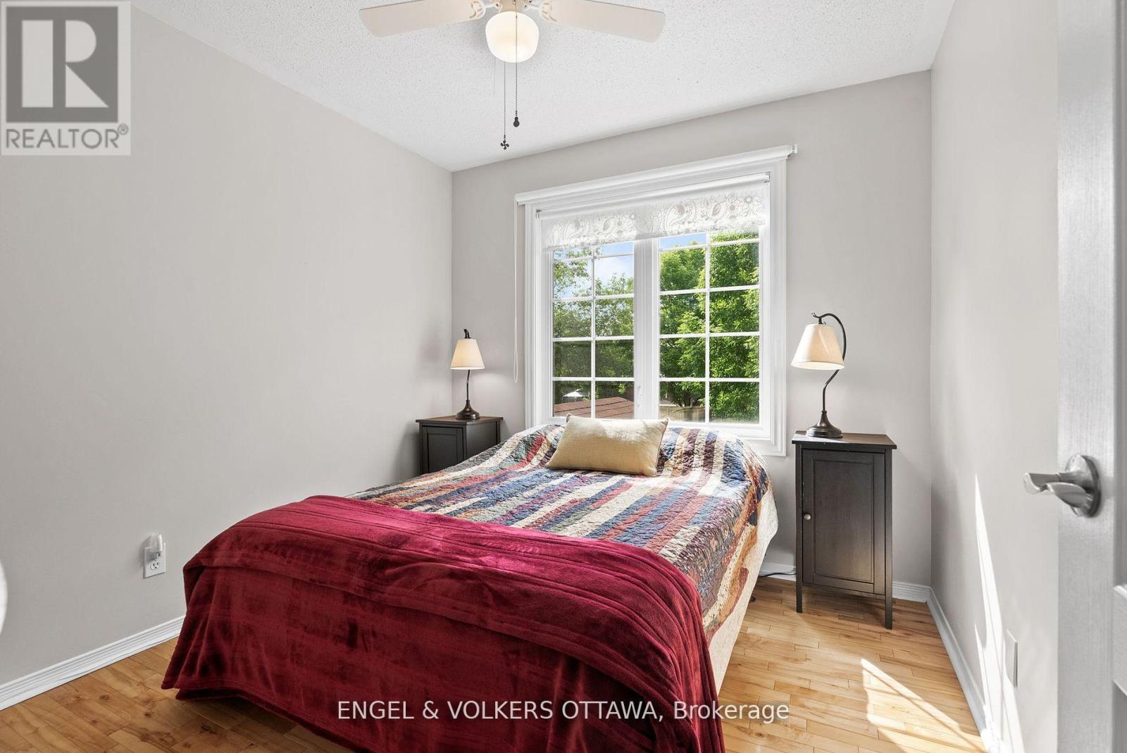 51 Emerald Meadows Drive, Ottawa, Ontario  K2M 2L5 - Photo 31 - X12383974