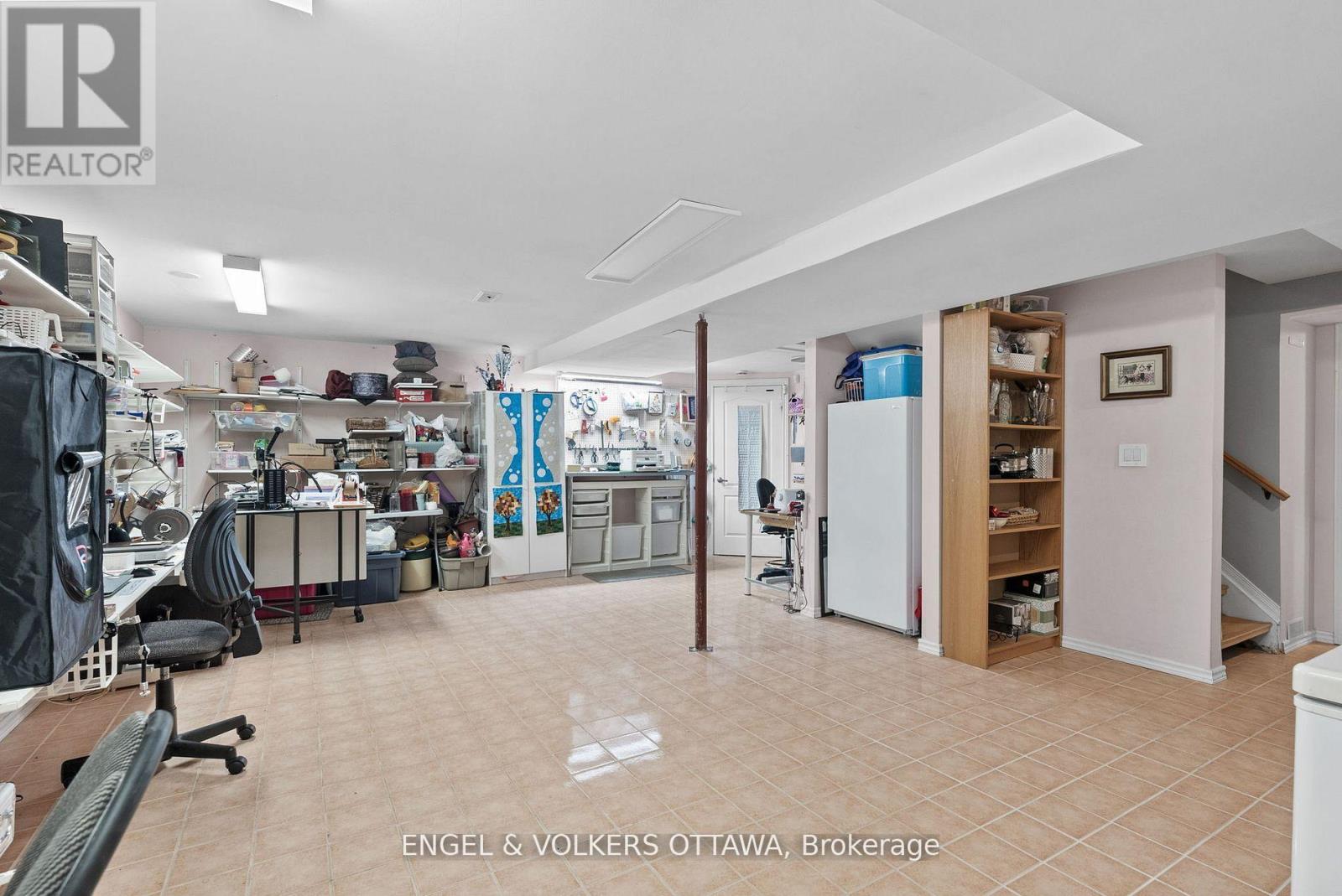51 Emerald Meadows Drive, Ottawa, Ontario  K2M 2L5 - Photo 35 - X12383974