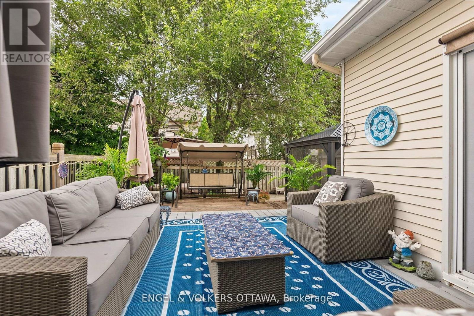 51 Emerald Meadows Drive, Ottawa, Ontario  K2M 2L5 - Photo 40 - X12383974