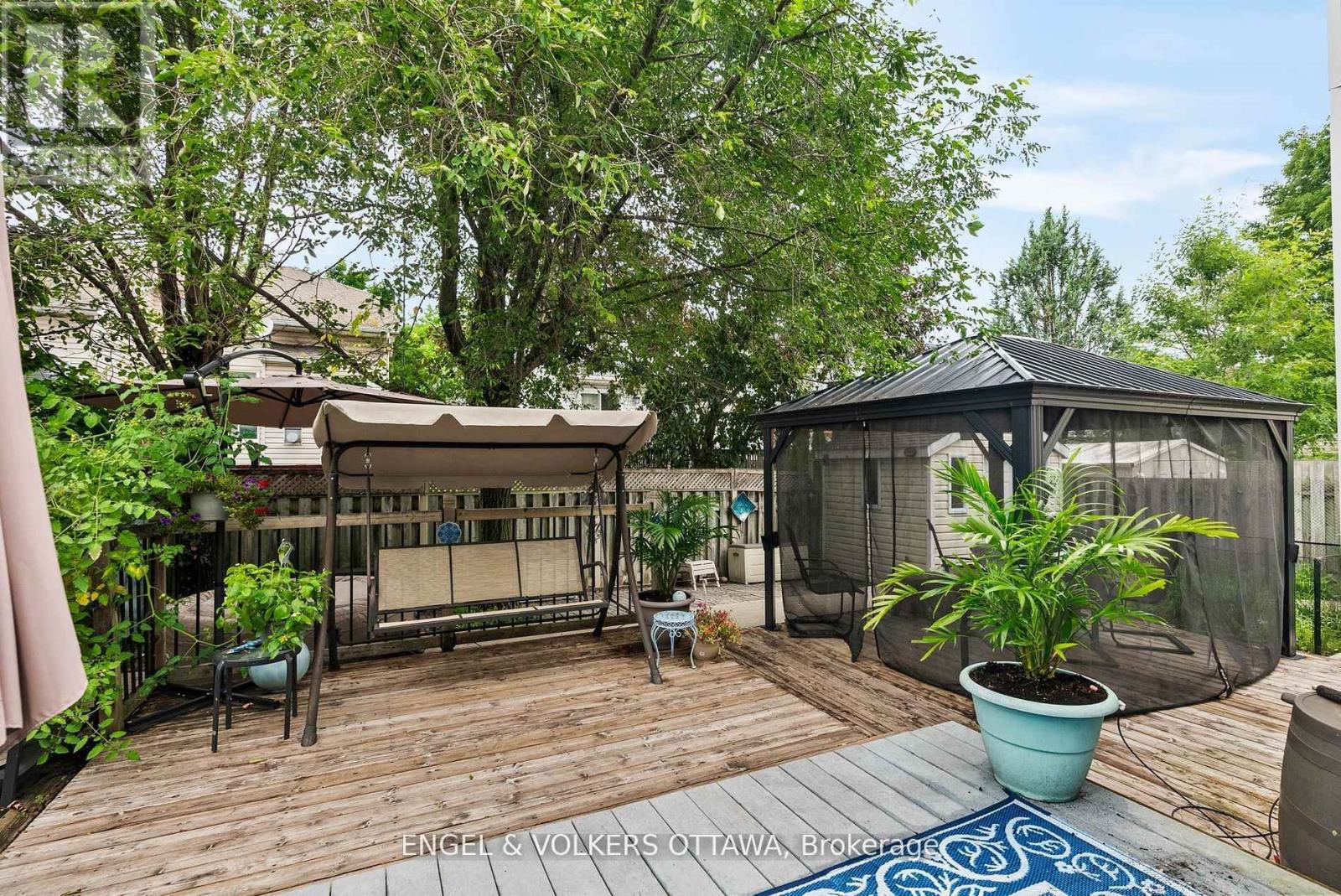 51 Emerald Meadows Drive, Ottawa, Ontario  K2M 2L5 - Photo 44 - X12383974