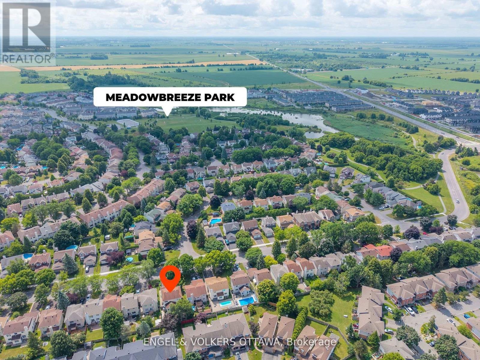 51 Emerald Meadows Drive, Ottawa, Ontario  K2M 2L5 - Photo 48 - X12383974