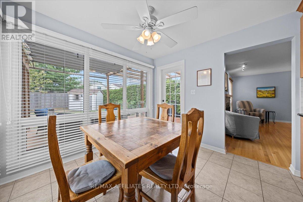 605 Falwyn Crescent, Ottawa, Ontario  K4A 2B4 - Photo 18 - X12383980