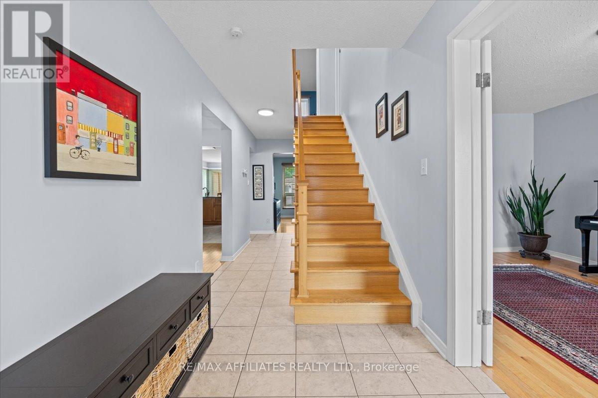 605 Falwyn Crescent, Ottawa, Ontario  K4A 2B4 - Photo 23 - X12383980