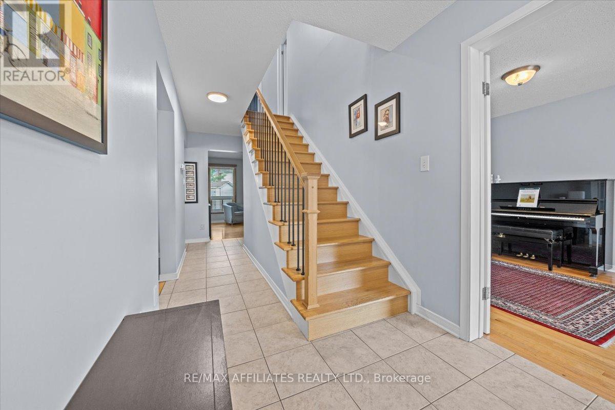 605 Falwyn Crescent, Ottawa, Ontario  K4A 2B4 - Photo 24 - X12383980