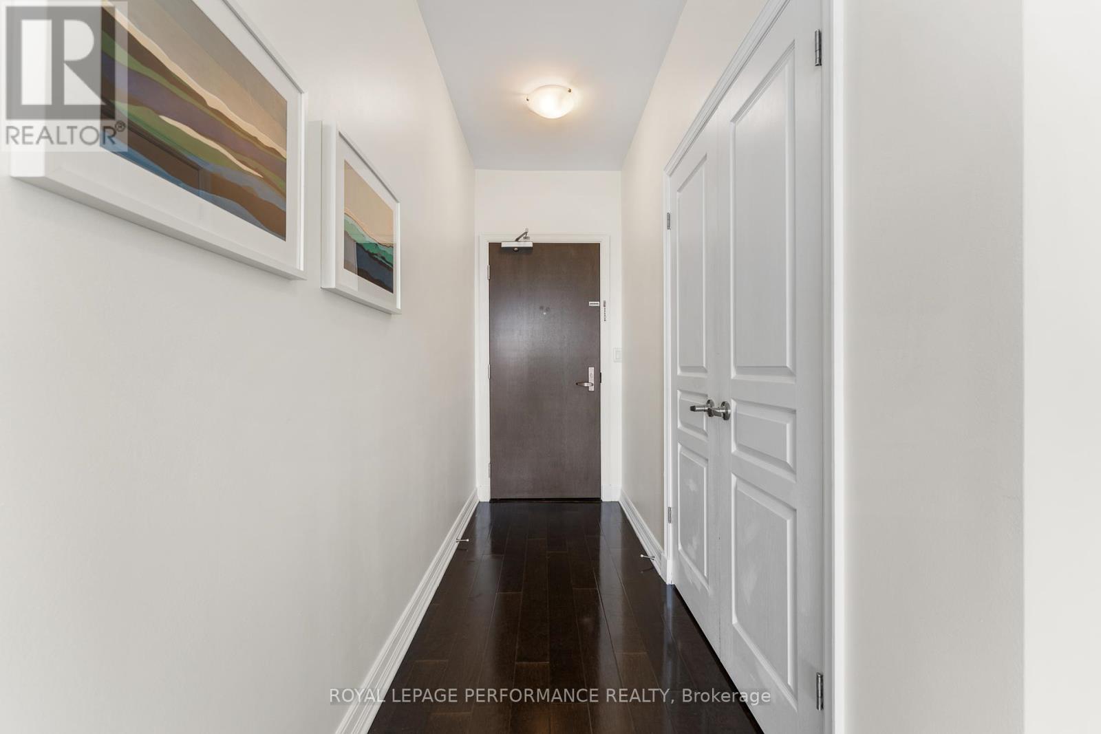 1504 - 238 Besserer Street, Ottawa, Ontario  K1N 6B1 - Photo 5 - X12384008