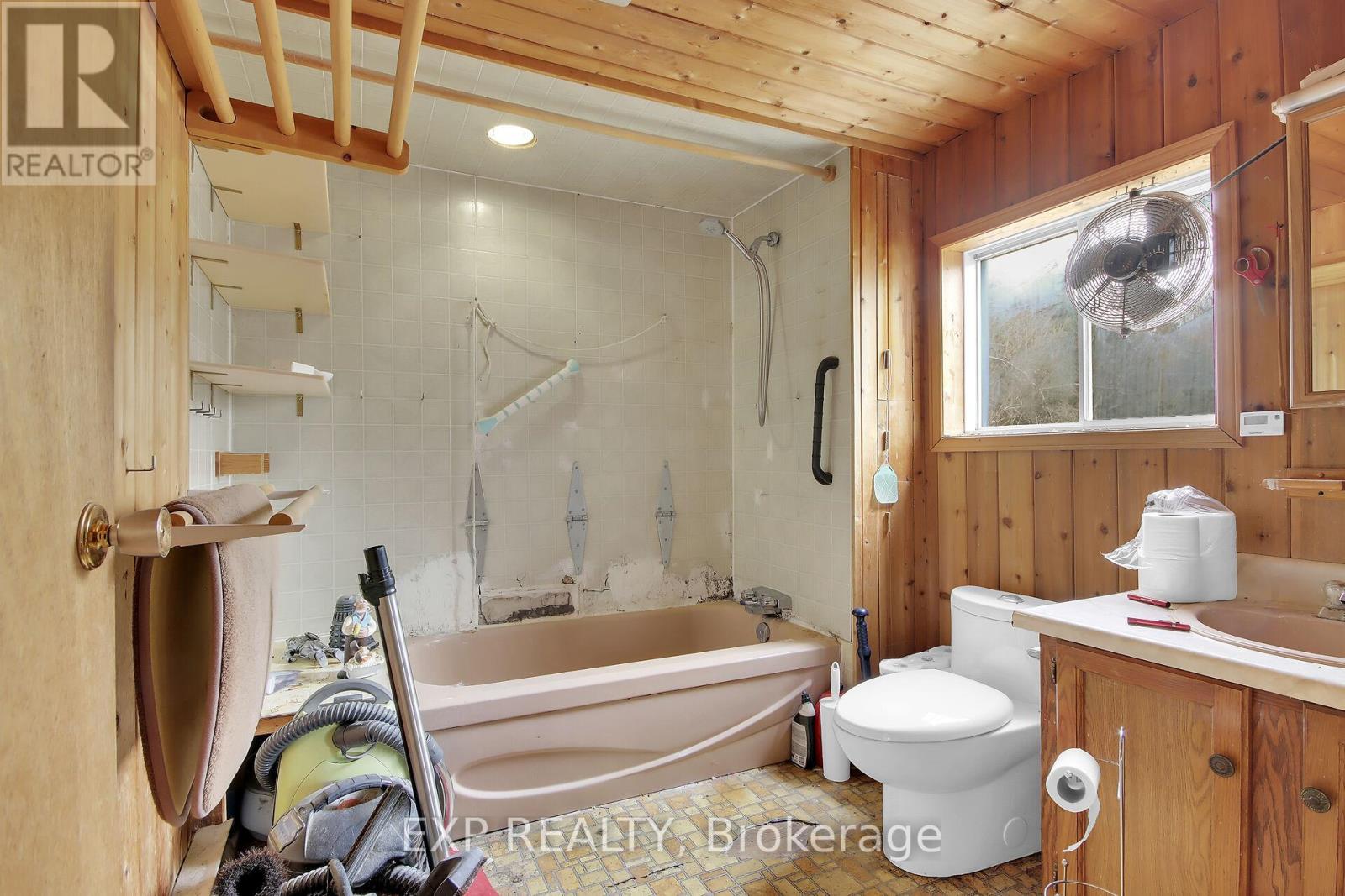 370 Darling, Concession 10 Road, Lanark Highlands, Ontario  K0A 1P0 - Photo 24 - X12384095