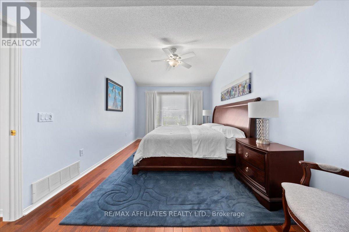 - - 1244 Foxborough Private E, Ottawa, Ontario  K1J 1E2 - Photo 24 - X12384104