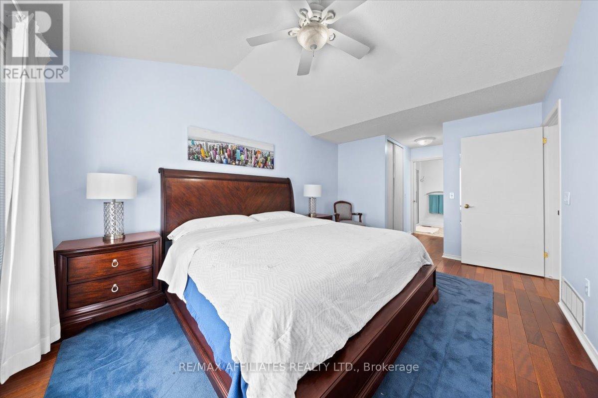 - - 1244 Foxborough Private E, Ottawa, Ontario  K1J 1E2 - Photo 25 - X12384104