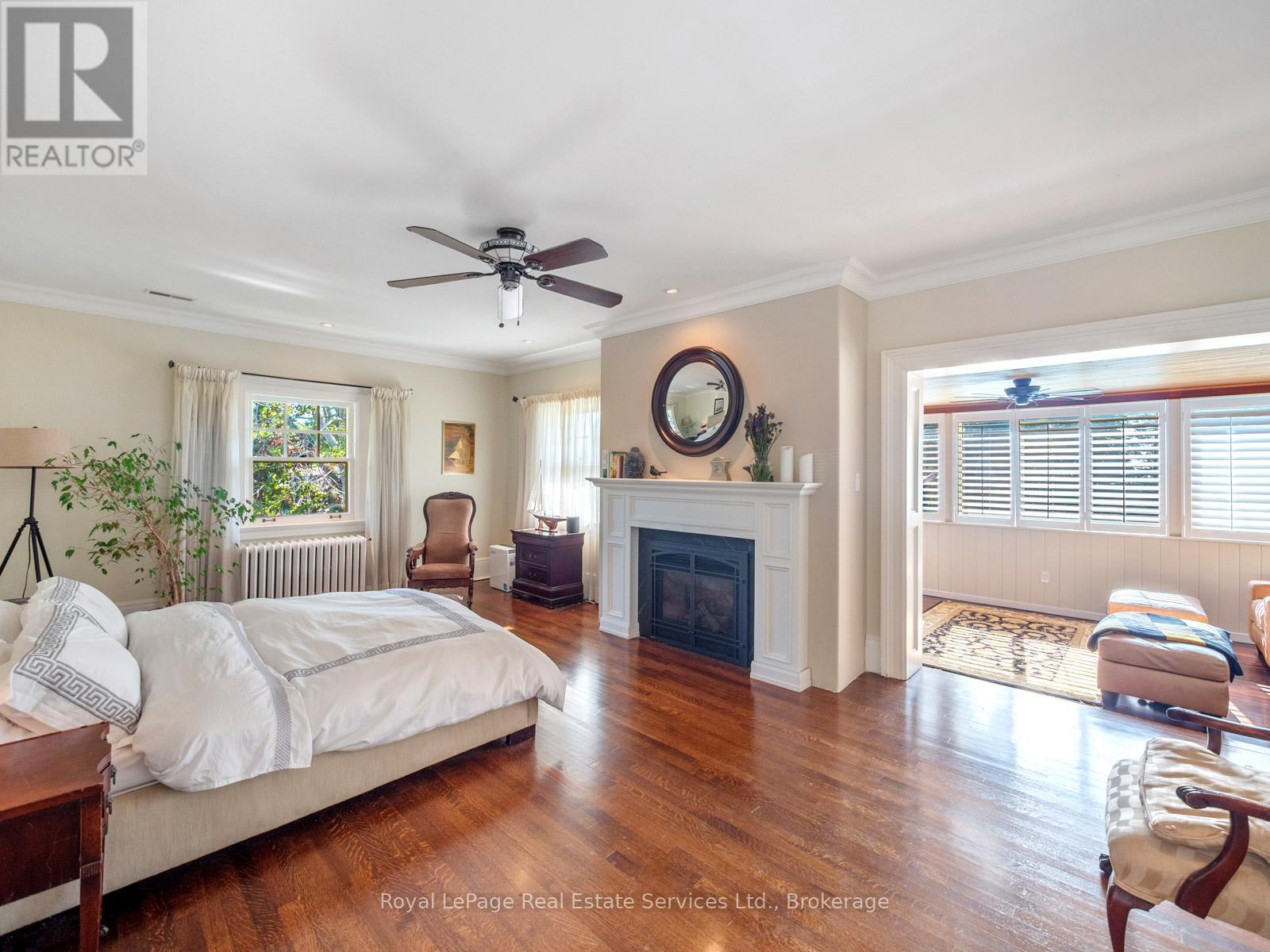 184 King Street, Oakville, Ontario  L6J 1B4 - Photo 21 - W12384098