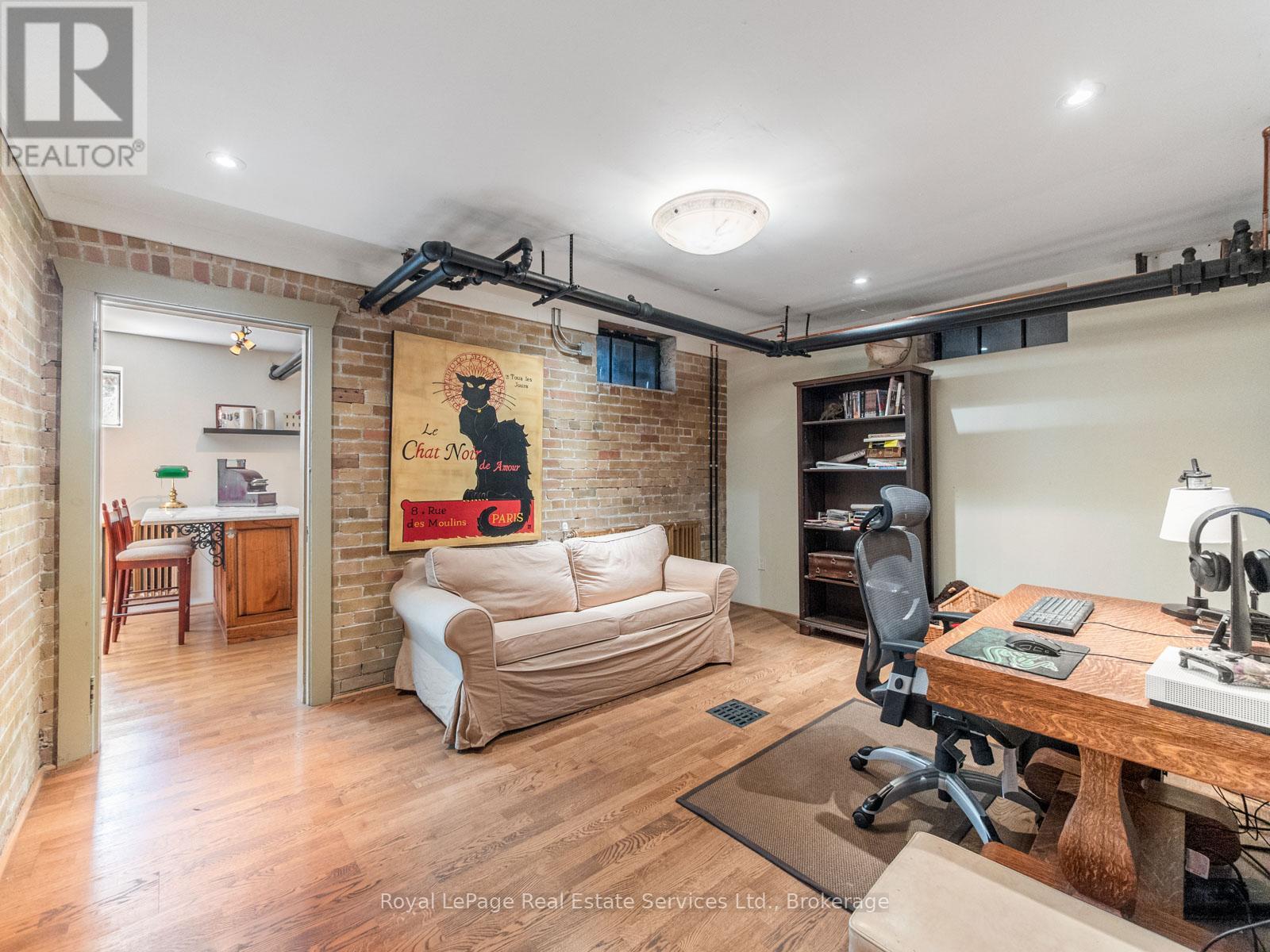 184 King Street, Oakville, Ontario  L6J 1B4 - Photo 38 - W12384098