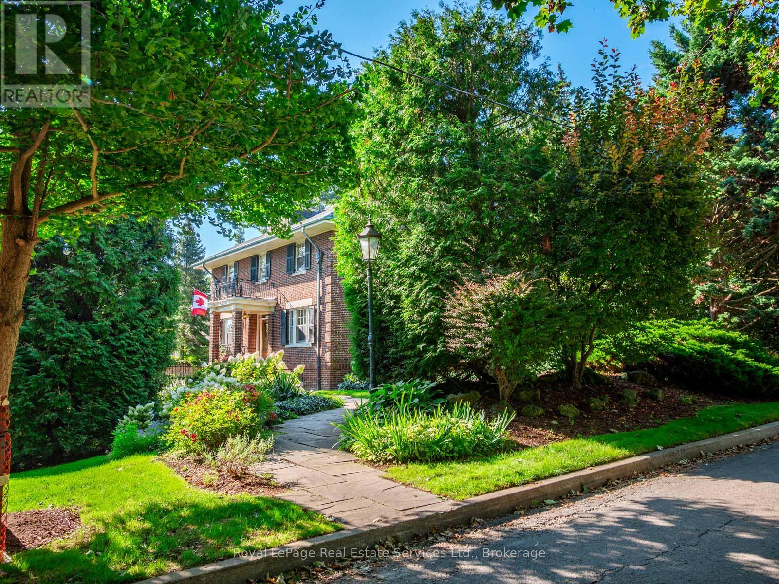 184 King Street, Oakville, Ontario  L6J 1B4 - Photo 47 - W12384098