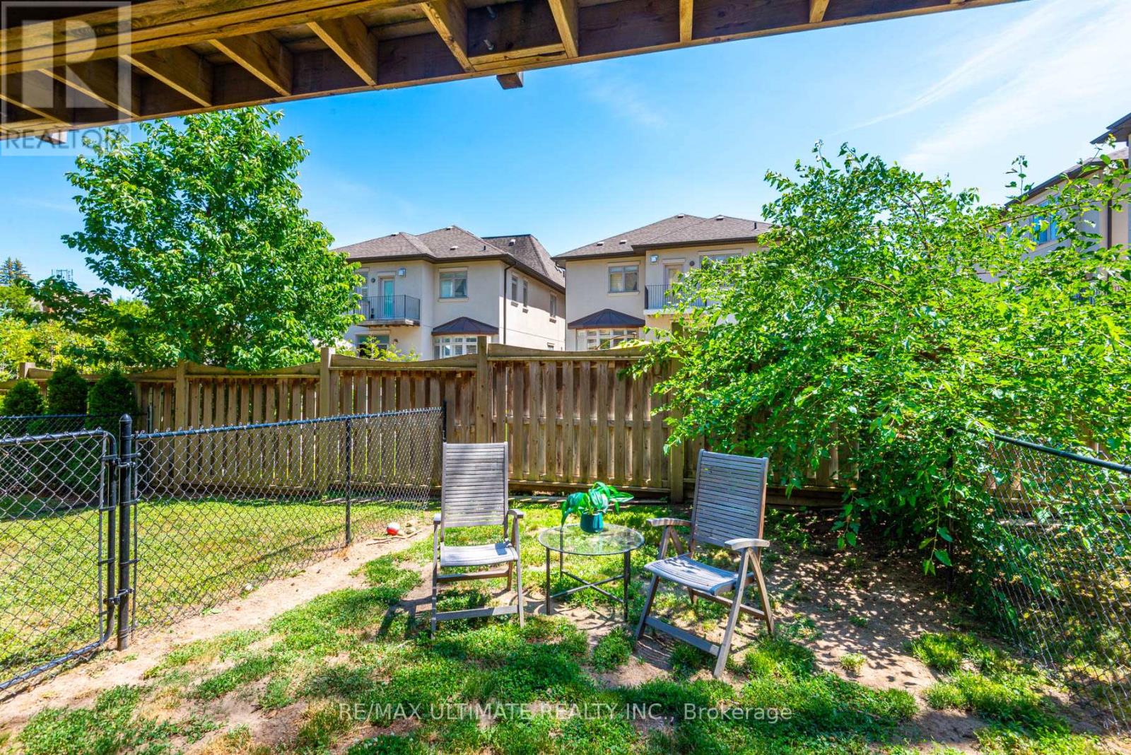 15 Powseland Crescent W, Vaughan, Ontario  L4L 0C5 - Photo 16 - N12383861