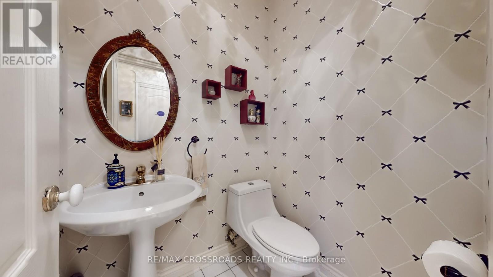 92 Braeside Square, Markham, Ontario  L3R 0A5 - Photo 18 - N12383873