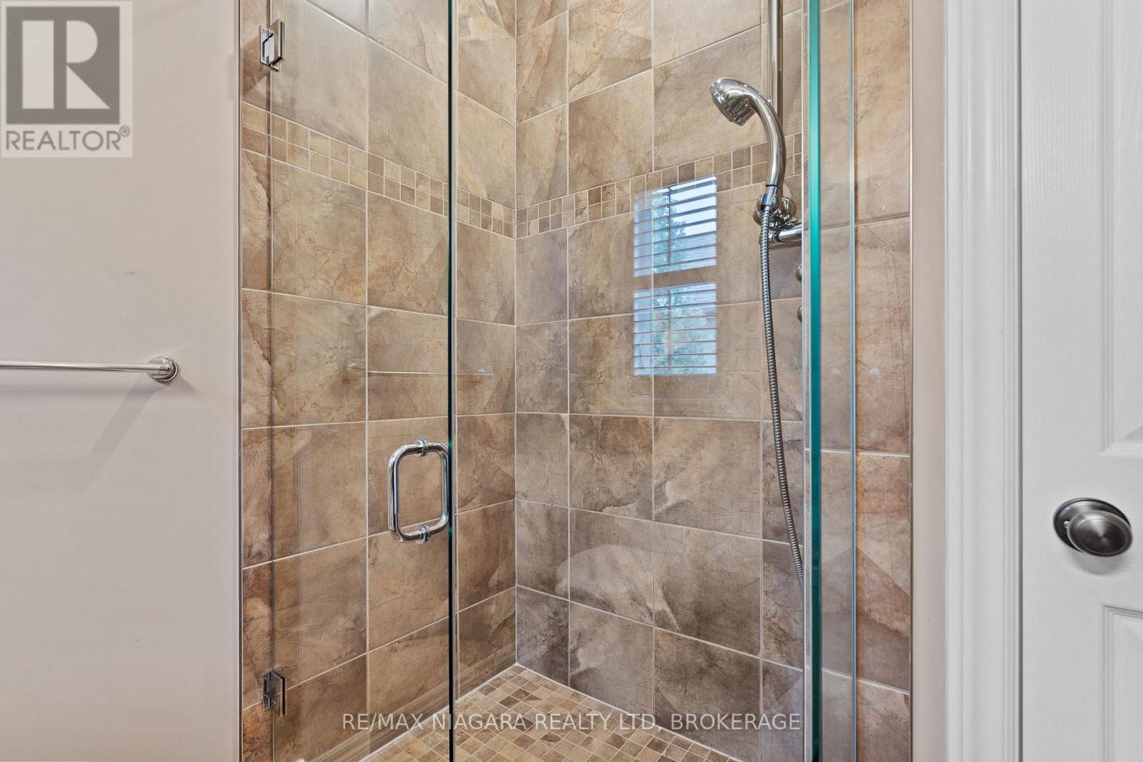 23 Goring Way, Niagara-On-The-Lake (St. Davids), Ontario  L0S 1J1 - Photo 17 - X12384072