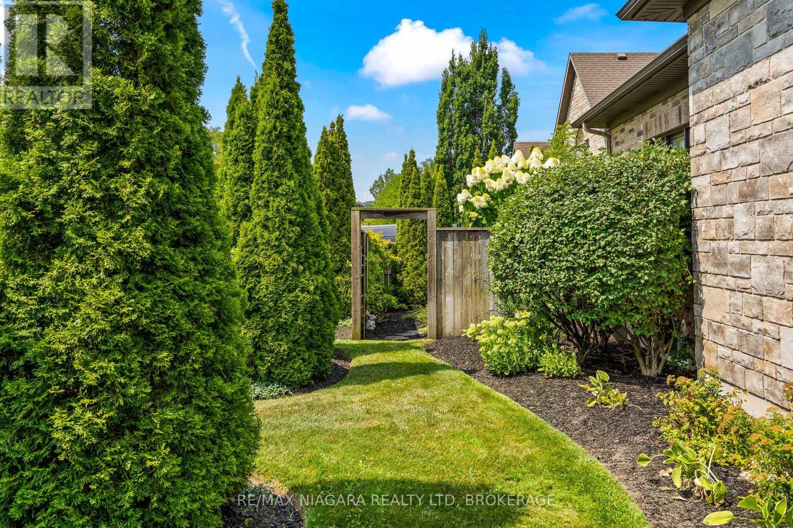 23 Goring Way, Niagara-On-The-Lake (St. Davids), Ontario  L0S 1J1 - Photo 29 - X12384072