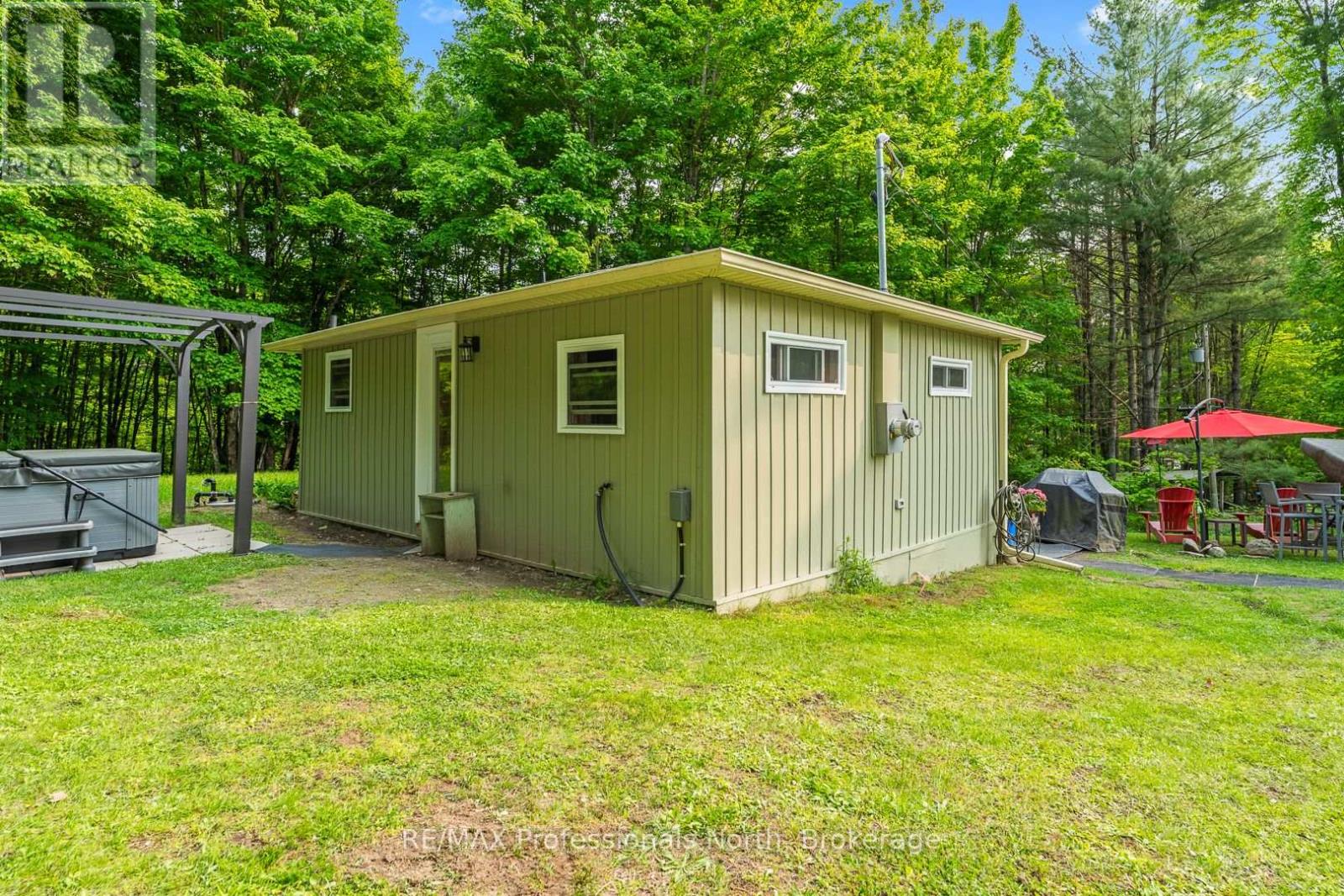1053 Cutler Road, Muskoka Lakes, Ontario  P0B 1M0 - Photo 17 - X12383925