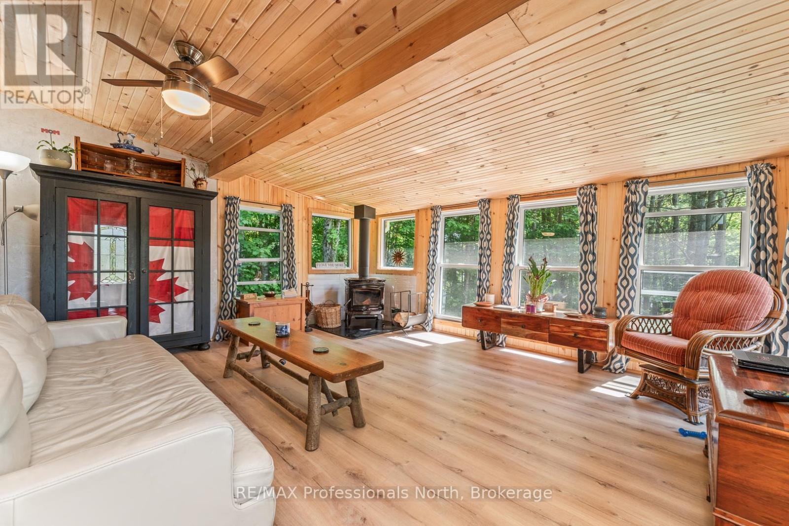 1053 Cutler Road, Muskoka Lakes, Ontario  P0B 1M0 - Photo 23 - X12383925