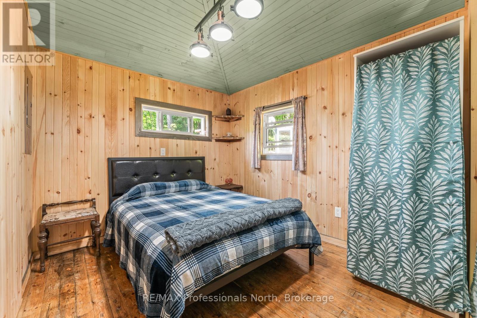 1053 Cutler Road, Muskoka Lakes, Ontario  P0B 1M0 - Photo 28 - X12383925