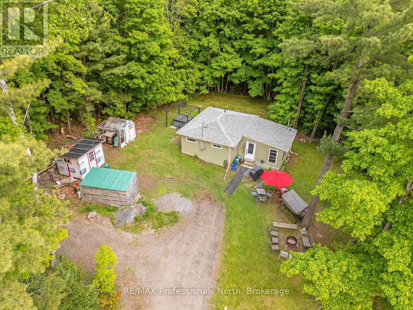 1053 Cutler Road, Muskoka Lakes, Ontario  P0B 1M0 - Photo 3 - X12383925