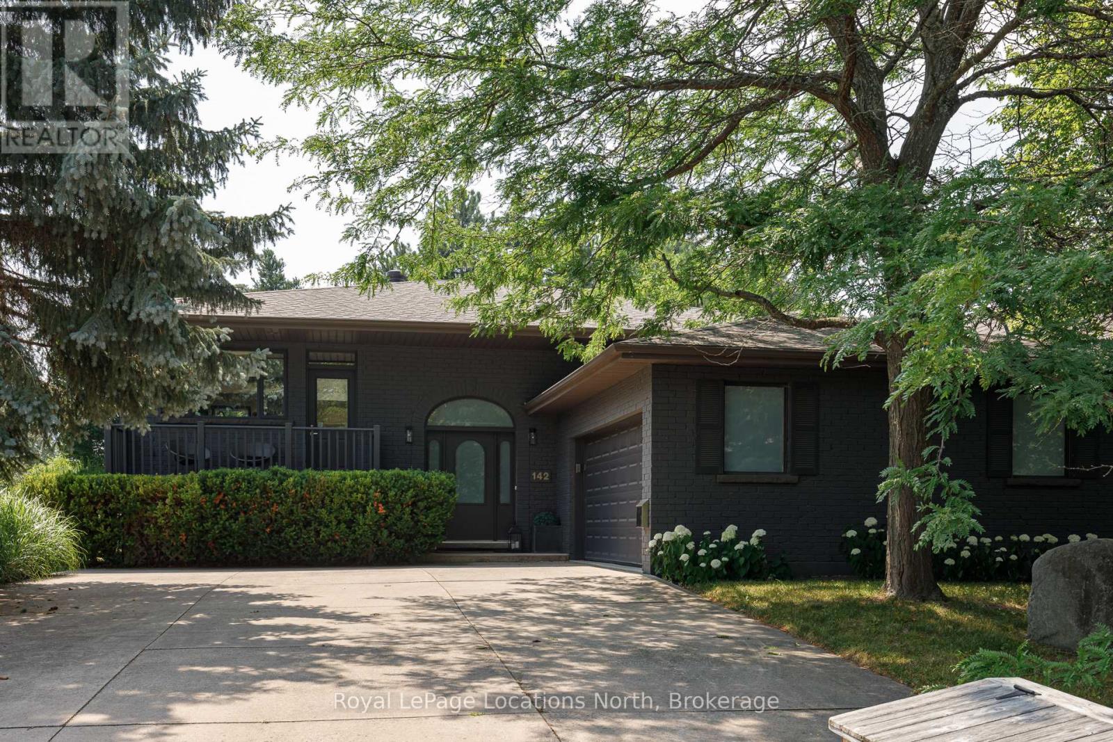 142 Brooker Boulevard, Blue Mountains, Ontario  L9Y 0L4 - Photo 4 - X12383927