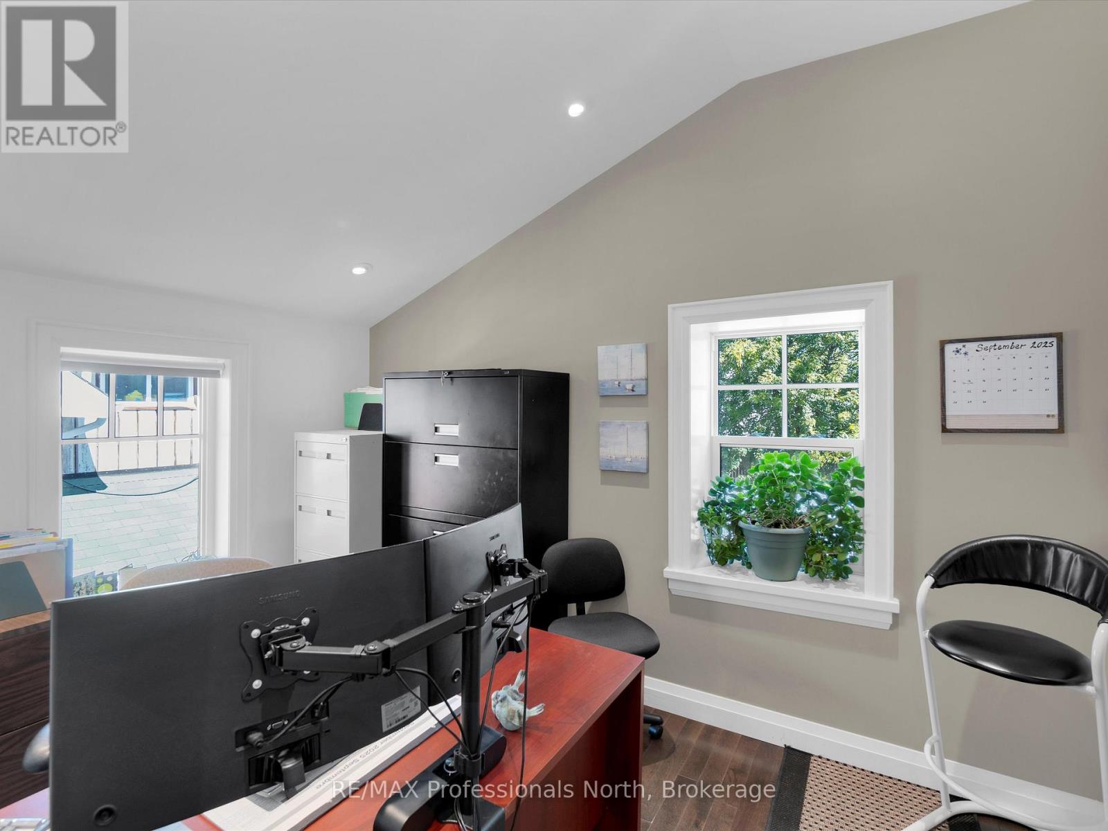 153 Manitoba Street, Bracebridge, Ontario  P1L 1S3 - Photo 27 - X12384028